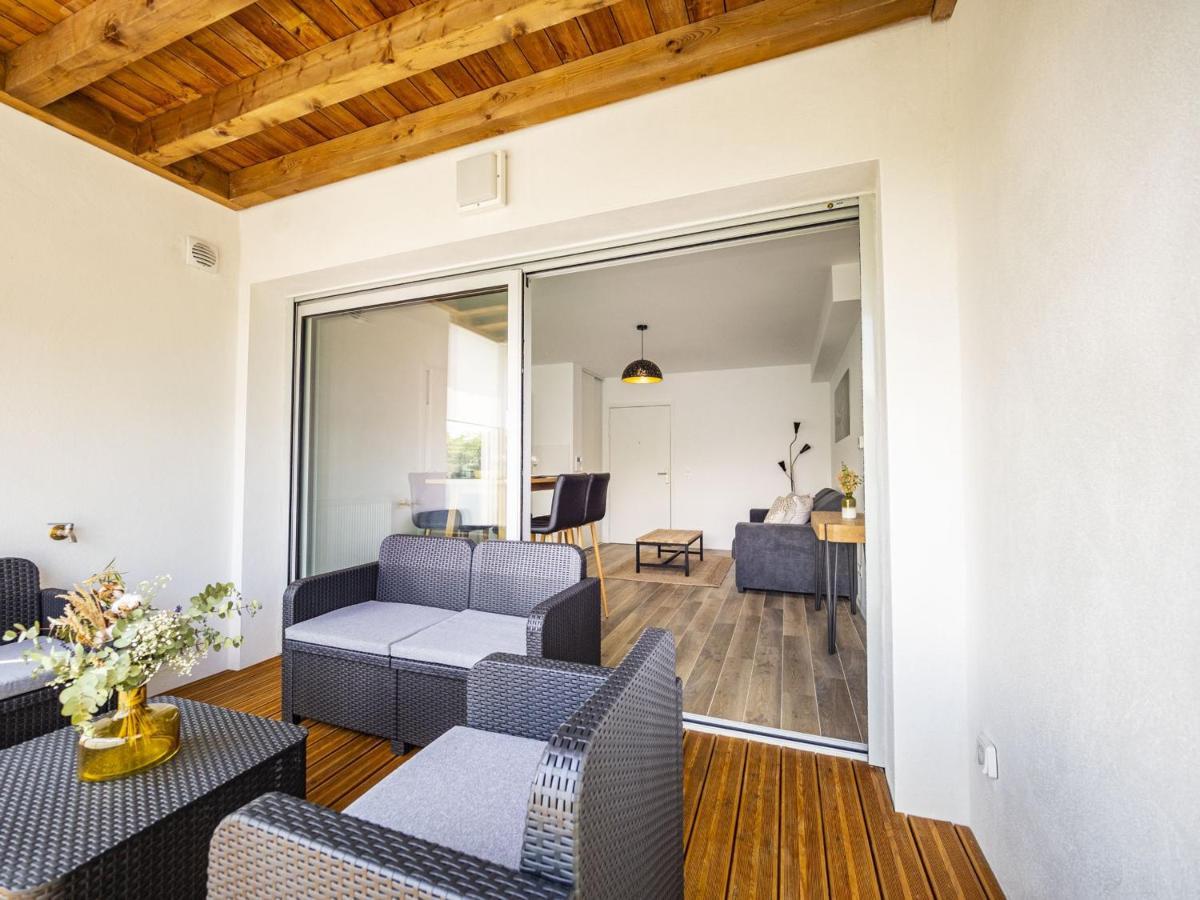 Appartement 4* Au Coeur De St-Jean-De-Luz Avec Terrasse Et Parking, A 5 Min De La Plage - Fr-1-239-522 سان جان دو لوز المظهر الخارجي الصورة